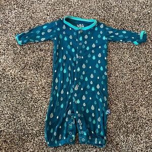 Kickee pants gown converter NB